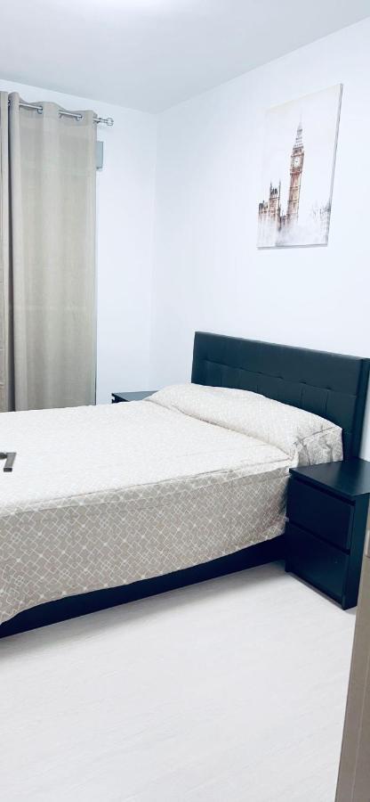 Apartamento Coman Av Rey Juan Carlos I Apartment Torrent  Exterior photo