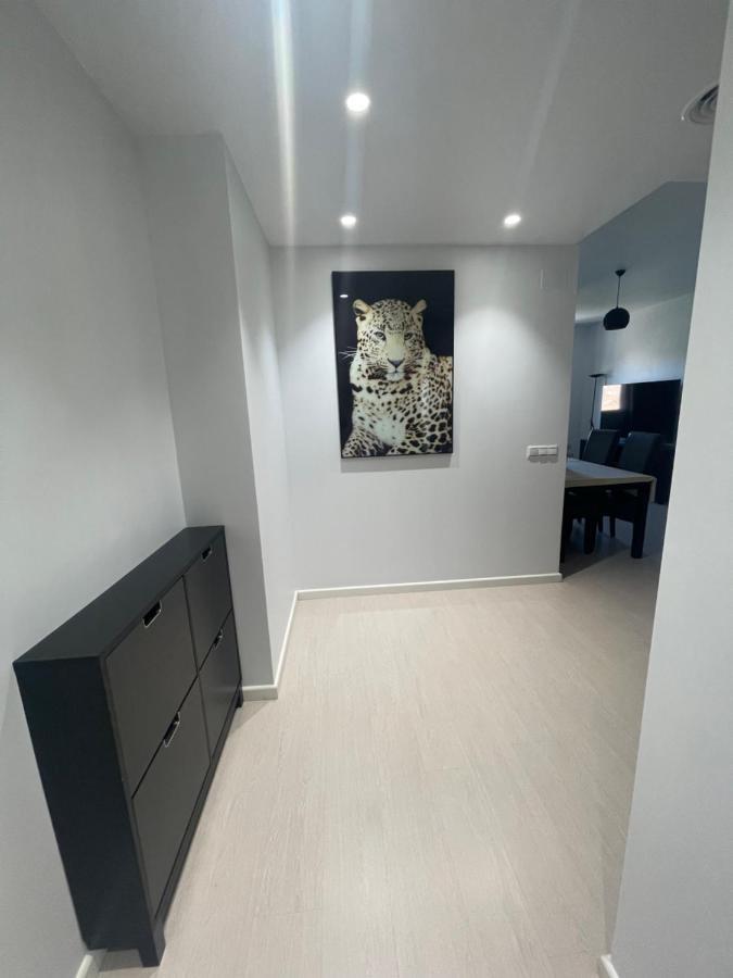 Apartamento Coman Av Rey Juan Carlos I Apartment Torrent  Exterior photo